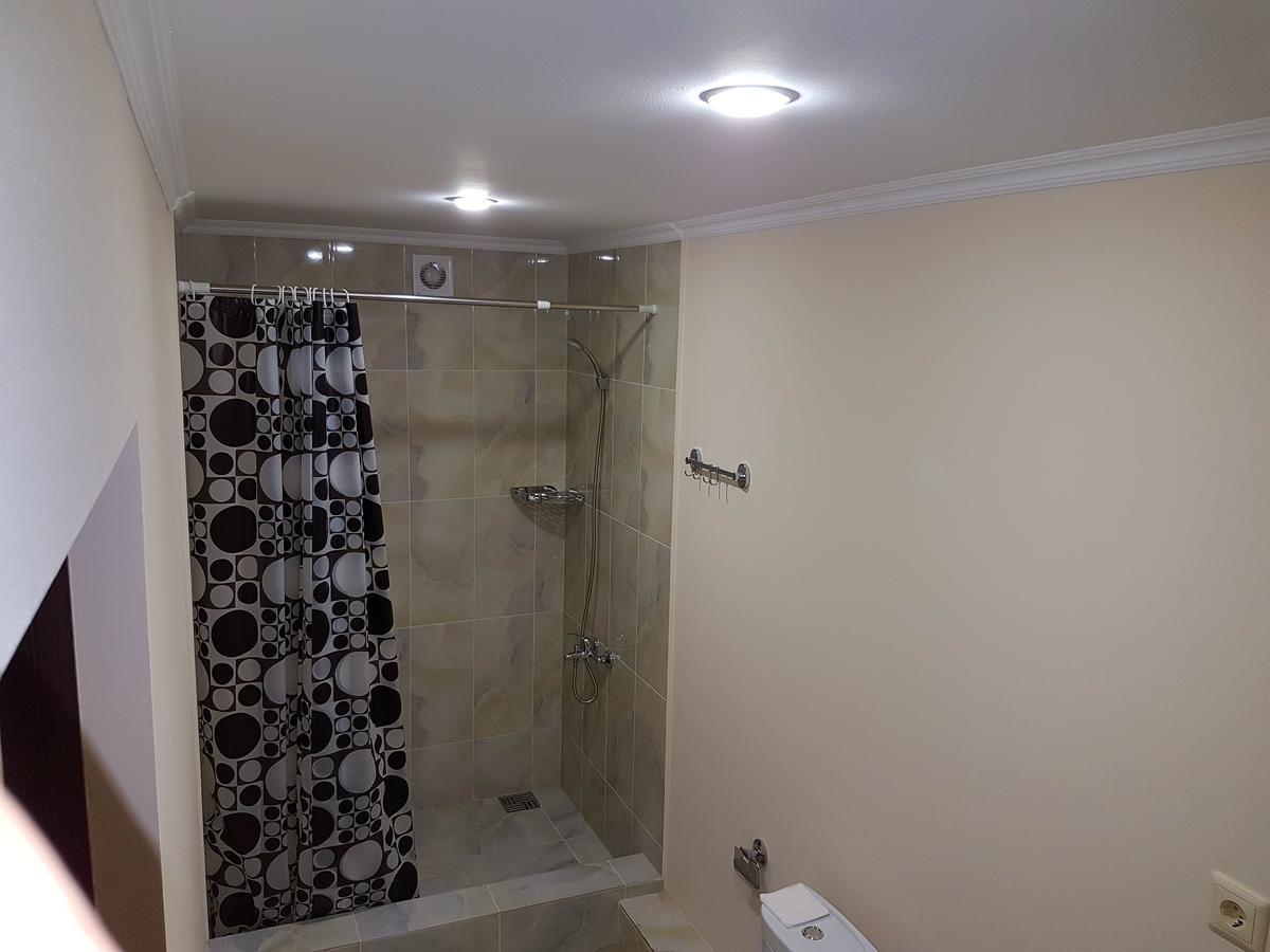 Guest House Black Sea Пицунда Екстериор снимка