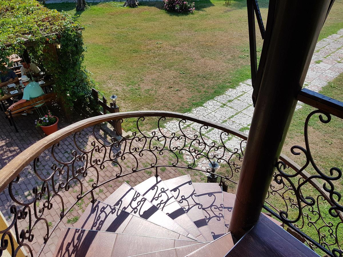Guest House Black Sea Пицунда Екстериор снимка